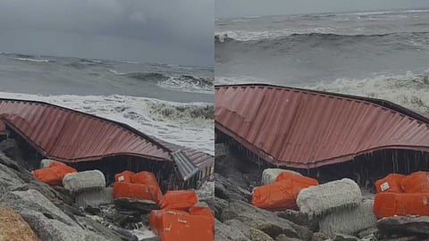 മുങ്ങിയ ചരക്കുകപ്പലിൽ നിന്നുള്ള കണ്ടെയ്നറുകൾ ആലപ്പുഴയിലും; കണ്ടെത്തിയത് തറയിൽ കടവ് തീരത്തോട് ചേർന്ന്