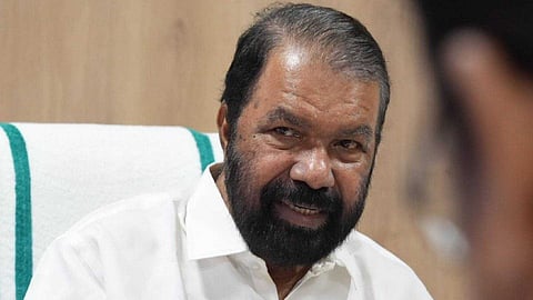 "നമ്മുടെ മക്കളെ ഉപദ്രവിക്കാൻ അനുവദിക്കില്ല"; പോക്സോ കേസിൽ പ്രതിയായ ഒൻപത് അധ്യാപകരെ പിരിച്ചുവിട്ട് വിദ്യാഭ്യാസ വകുപ്പ്