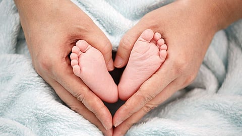 ആശുപത്രിയിൽ പോകാൻ തയ്യാറെടുക്കുന്നതിനിടെ
തൃശൂരിൽ യുവതി വീട്ടിൽ പ്രസവിച്ചു