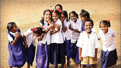 பள்ளி குழந்தைகள்