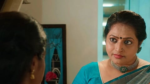 சுந்தரி இன்றைய எபிசோட்! - மல்லிகாவின் ஸ்கெட்சில் வசமாக சிக்கிய கார்த்திக்
