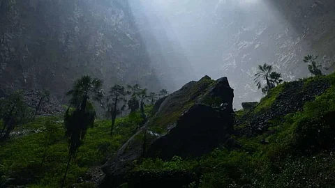 630 அடிக்கு கீழ் ஓர் அற்புத உலகம் - வியக்கும் அறிவியலாளர்கள்