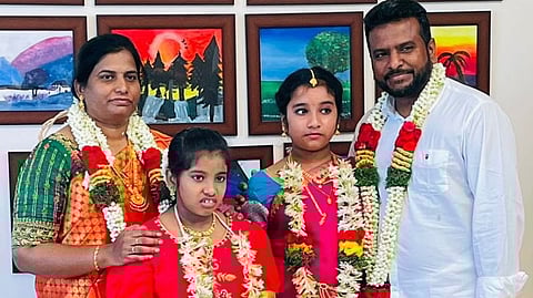 மனைவிக்காகக் கணவன் கொடுத்த சர்ப்ரைஸ் கிப்ட்