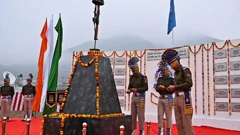 Pulwama Attack Homage
