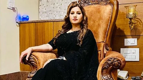சோனாலி போகத்