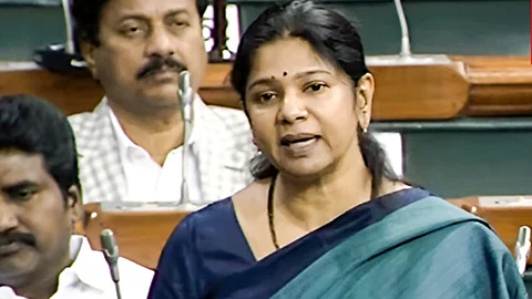 கனிமொழி