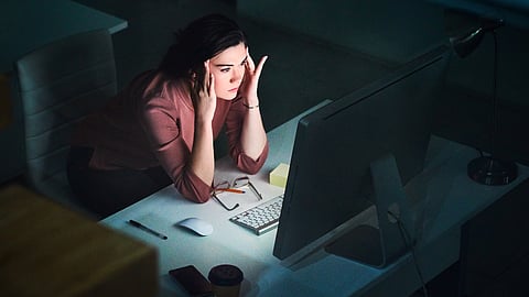Depression Alert: விடுமுறை எடுப்பதில் குற்ற உணர்ச்சி ஏன்? - எச்சரிக்கும் ஆய்வு!