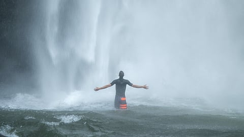 நவம்பர் மாதம் சுற்றிப்பார்க்க சிறந்த 10 இடங்கள்