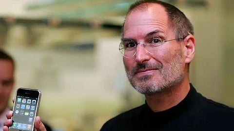 Iphone ல் இருக்கும் ‘ஐ’க்கு என்ன அர்த்தம்? ஸ்டீவ் ஜாப்ஸ் கூறிய விளக்கம்