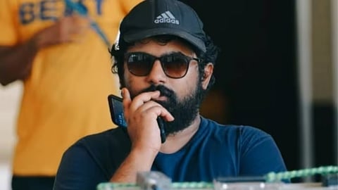 மனு ஜேம்ஸ் : முதல் படம் வெளியாவதற்கு முன்னர் மலையாள இயகுநர் மரணம் - திரையுலகினர் அஞ்சலி