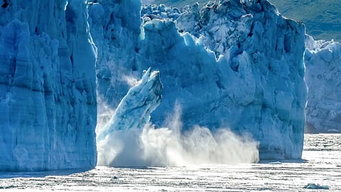 Antarctica's Thwaites glacier at mercy of sea warmth increase