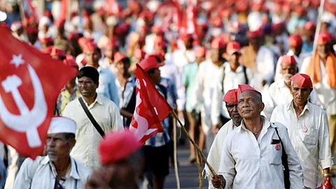 ஏக்னாத் ஷிண்டே: சரியும் வெங்காய விலை, வலுக்கும் போராட்டம் - என்ன சொல்கிறார் முதல்வர்?
