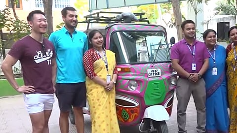 ஆட்டோவில் இந்தியாவை சுற்றிய லண்டன் காரர்கள் - என்ன சொல்கிறார்கள்?