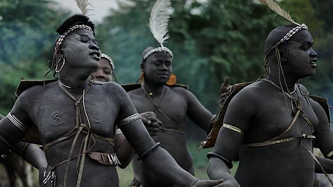 Ethiopia; Women who love men with bellies- the strange method of the tribes