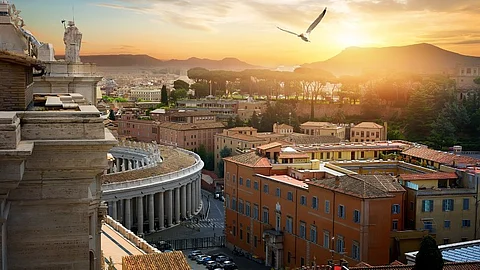 Vatican City : 1 மணி நேரத்தில் ஒரு நாட்டையே சுற்றி பார்க்கலாமா? சூப்பர் Tourist Spot