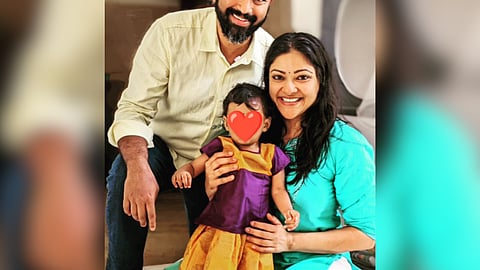 Abhirami: பெண் குழந்தையை தத்தெடுத்த விருமாண்டி நடிகை - குவியும் வாழ்த்து!
