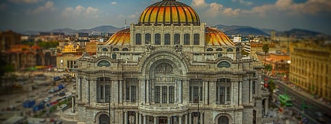 இந்தியா டு ஸ்பெயின்: இன்றும் சிதையாமல் இருக்கும் 18 கோட்டைகள்- மயக்கும் புகைப்படங்கள்!