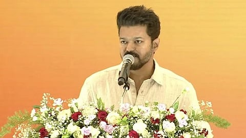 Vijay: "ஆனா படிப்ப மட்டும்...” கல்வி விருது விழாவில் நடிகர் விஜய் பேசியது என்ன?