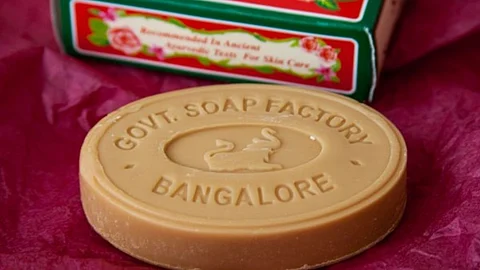 மைசூர் சாண்டல் சோப்பிற்கும் உலகப்போருக்கு என்ன தொடர்பு? விறுவிறு வரலாறு