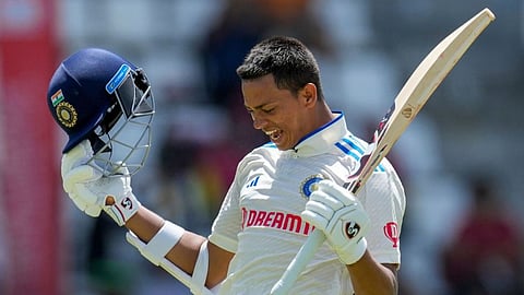 Yashasvi Jaiswal: பானி பூரி விற்ற இளைஞன் இன்று இந்திய அணியின் நாயகன்- நெகிழவைக்கும் வரலாறு