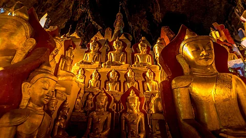 Travel: மியான்மரில் அமைந்திருக்கும் Pindaya Caves - இந்த புத்த குகைக் கோவில் ஏன் சிறப்பு?