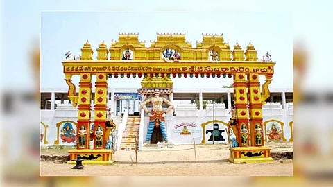 இந்தியாவில் நூற்றாண்டுகளாக ராவணனை வழிபடும் மக்கள் - எங்கெல்லாம் இருக்கிறது ராவணக் கோவில்?