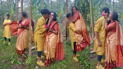 Karnataka : ஆசிரியர் - மாணவர் நெருக்கமான புகைப்படங்கள் வைரல்!