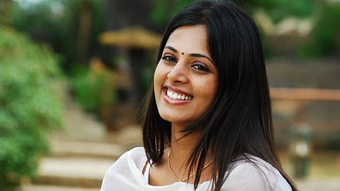 ஈரம் பட நடிகை சிந்து மேனன் இப்போது எப்படி இருக்கிறார் தெரியுமா?