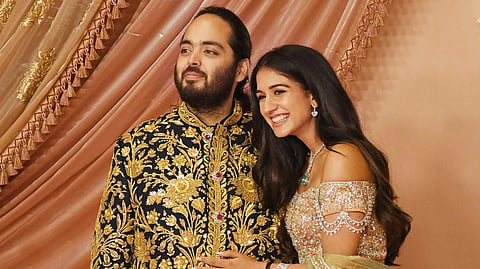 Anant-Ambani’s-sangeet-outfit-featured-real-gold-zari-embroidery