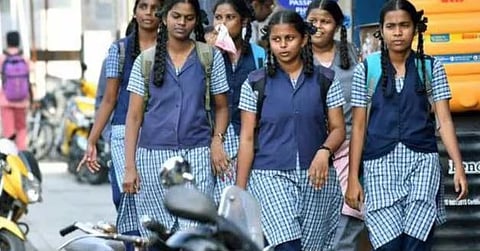 "வழக்கம் போல் பள்ளிகள், கல்லூரிகள் இயங்கும்".. சென்னை உள்ளிட்ட 4 மாவட்ட ஆட்சியர்கள் அறிவிப்பு