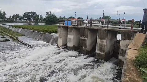 dam