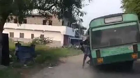 KNC Bus footboard