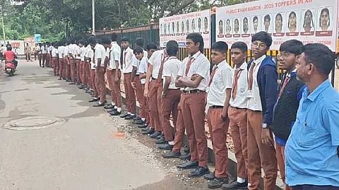 Mdy school issue