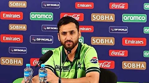 PAK Captain