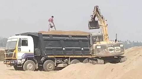 KRR Sand theft