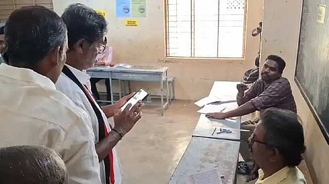 ஆம்பூர் அதிமுக வேட்பாளர்