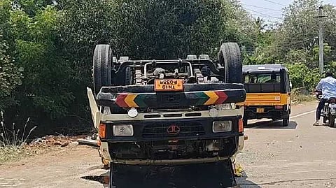 வாகனம் விபத்து