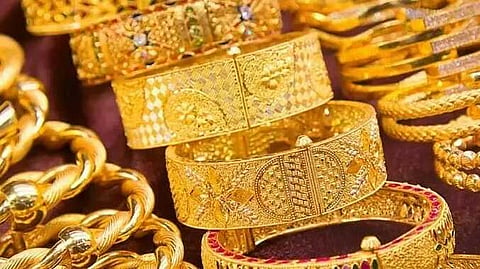 ஒரு சவரன் தங்கம் ரூ.1,06,960
