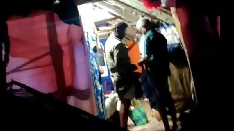 மதுபான பாட்டில்கள் விற்பனை