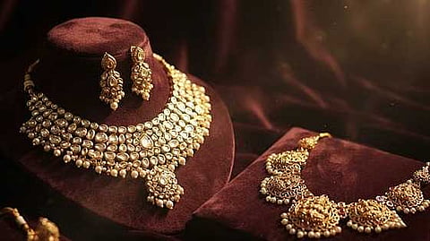ஆபரணத் தங்கம் ஒரு சவரனுக்கு ரூ.400 உயர்வு