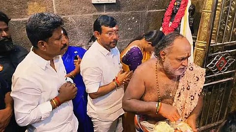 அமைச்சர் சம்பத் குமார்
