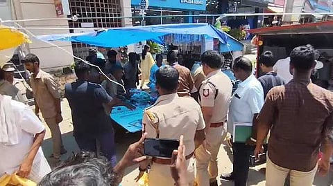 சாலையோர கடைகள்