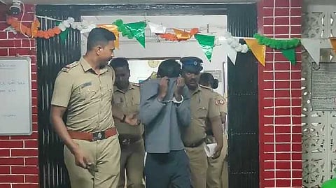 பள்ளிபாளையம்