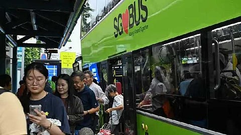 Singapore bus