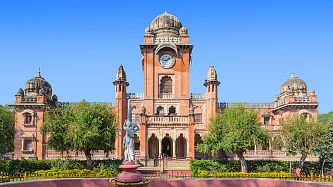 Mahatma Gandhi Town Hall, Indore