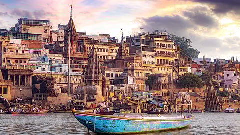 Bengali Pilgrims Shaped Kashi’s Temple Landscape