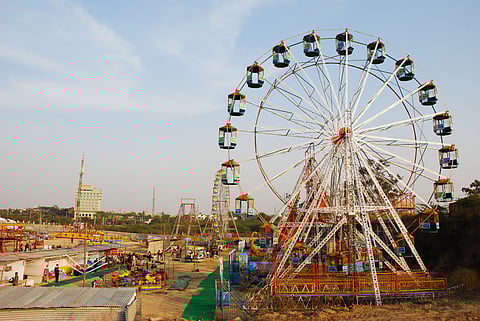 Giant wheel at Surajkund Mela, Haryana