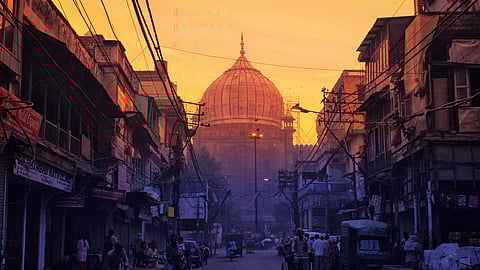 A street overlooking Jama Masjid in the morning