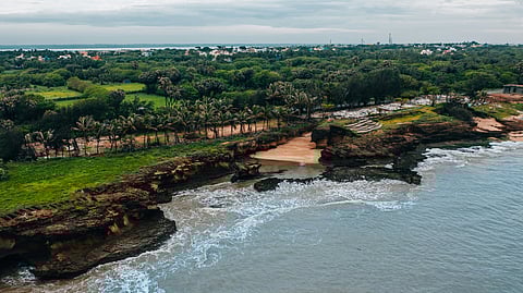 The beautiful shoreline of Diu