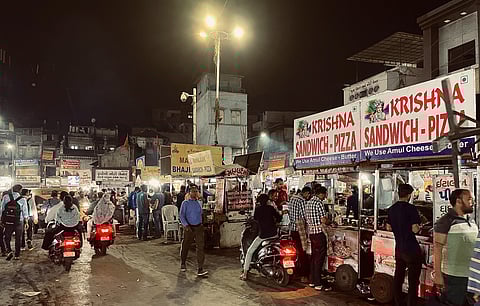 Top Places To Eat in Ahmedabad For A Perfect Night Out